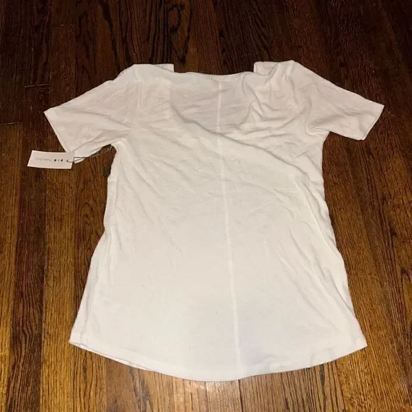 New Three Dots top - Picture 2 of 4